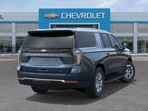 New 2026 Chevrolet Suburban LT w/ Comfort Package AWD/4WD image 4