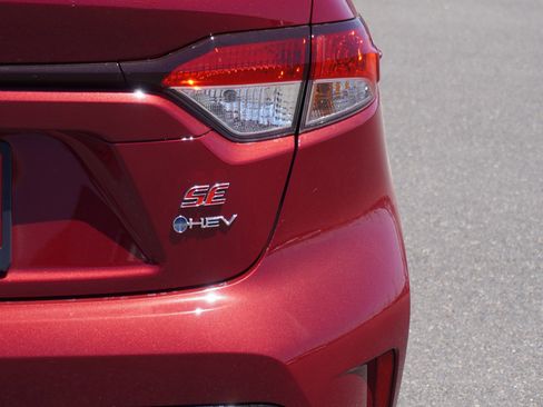 New 2026 Toyota Corolla SE FWD image 10