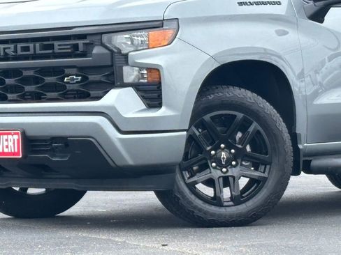 Used 2025 Chevrolet Silverado 1500 Custom w/ Turbomax Blackout Package image 2