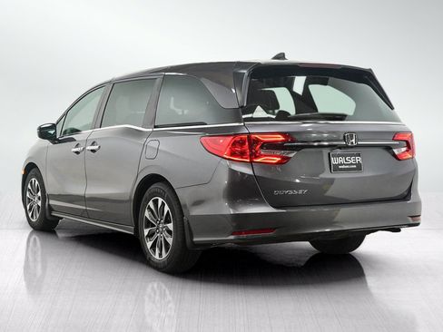 Used 2024 Honda Odyssey EX-L image 3