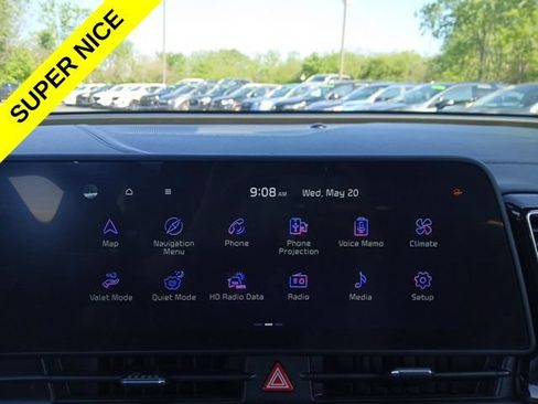 Used 2023 Kia Sportage EX FWD image 18