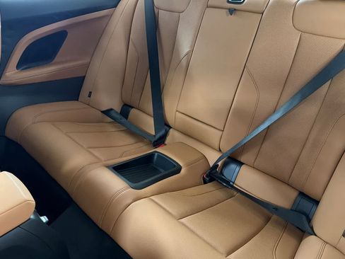 Used 2025 BMW 230i Coupe w/ Convenience Package RWD image 4