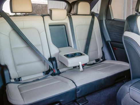 Used 2022 Ford Escape SEL w/ Technology Package image 34