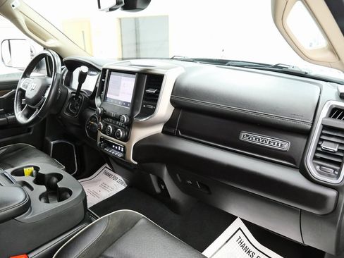 Used 2022 RAM 2500 Laramie image 18