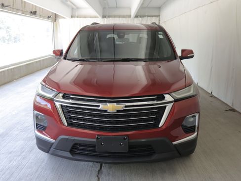 Used 2023 Chevrolet Traverse LT AWD/4WD image 3
