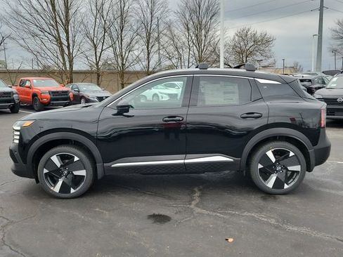 New 2026 Nissan Kicks SR w/ Cold Weather Package image 4