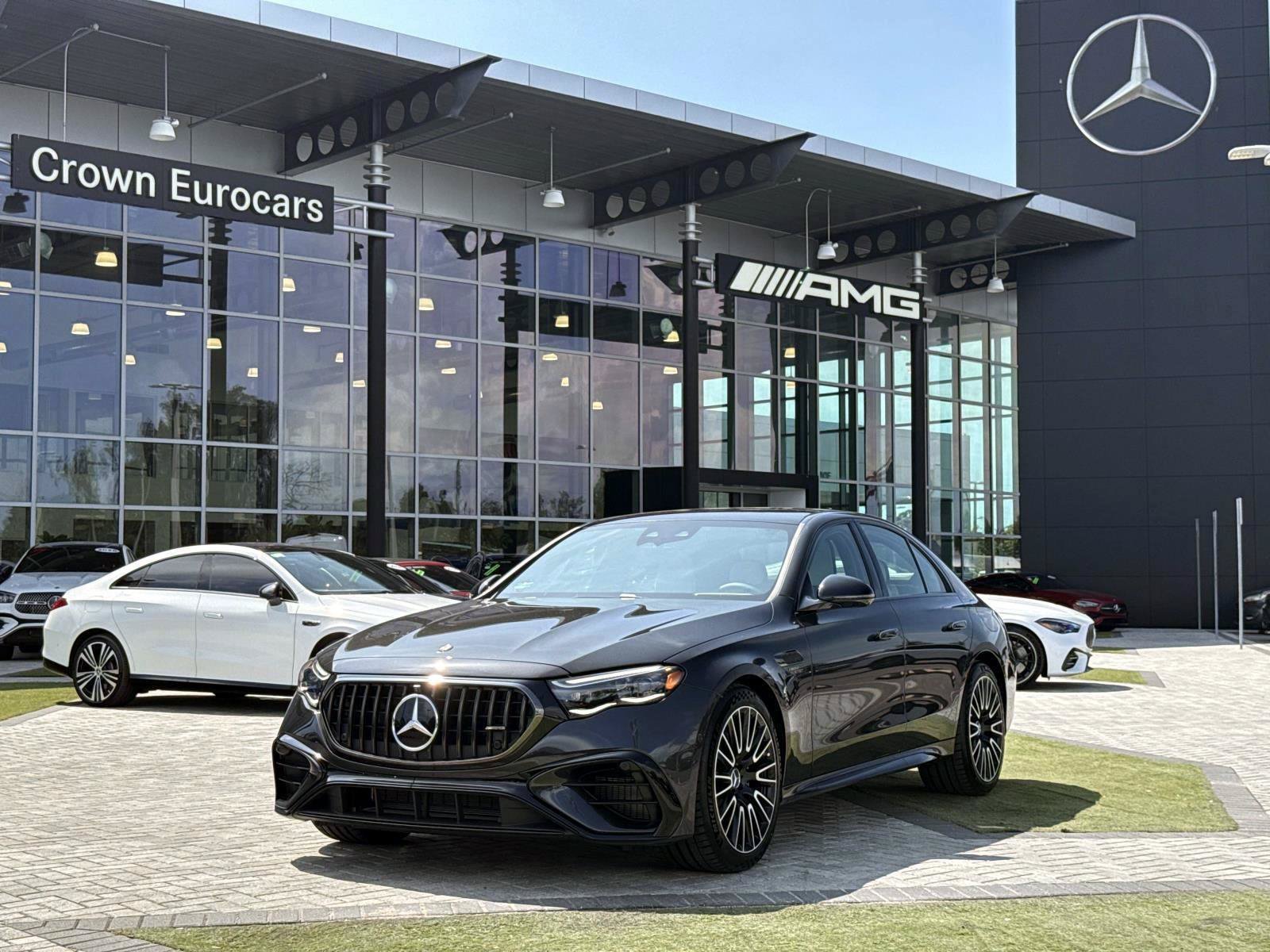 New 2026 Mercedes-Benz E 53 AMG e 4MATIC Sedan image 1