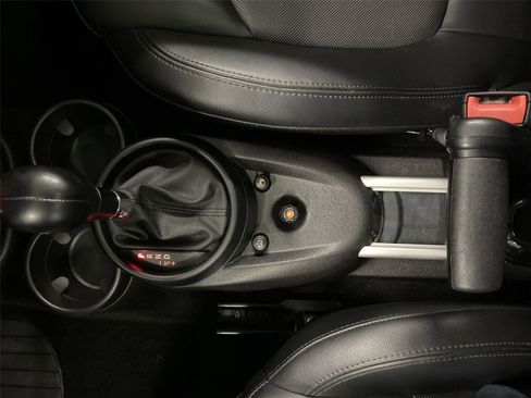 Used 2015 MINI Cooper Paceman FWD image 26