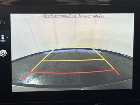 Used 2022 Hyundai Ioniq Limited image 21