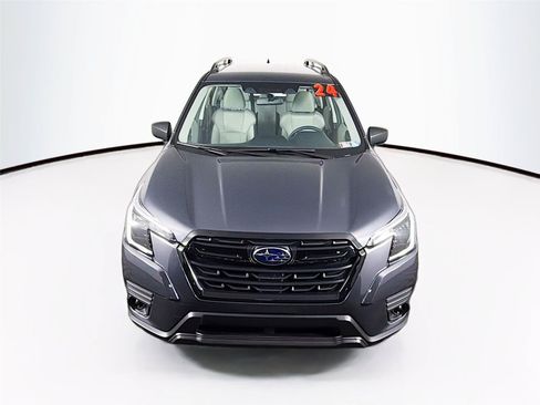 Used 2024 Subaru Forester AWD/4WD image 13