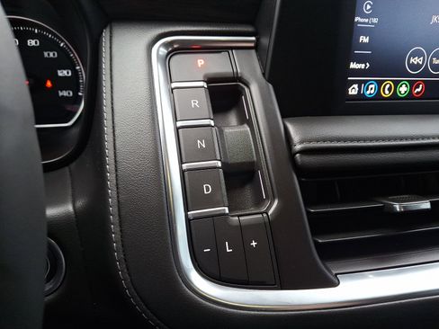 Used 2023 Chevrolet Tahoe LS image 15