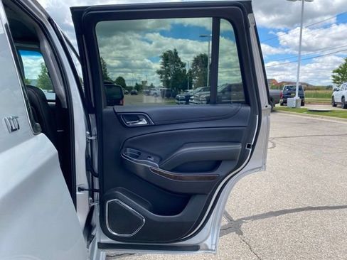 Used 2015 Chevrolet Tahoe LT AWD/4WD image 28