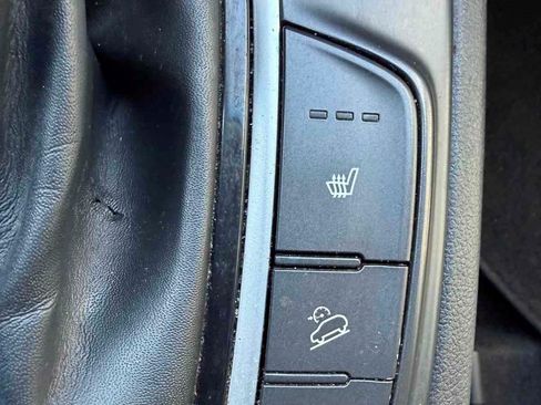 Used 2018 Hyundai Kona SEL FWD image 16