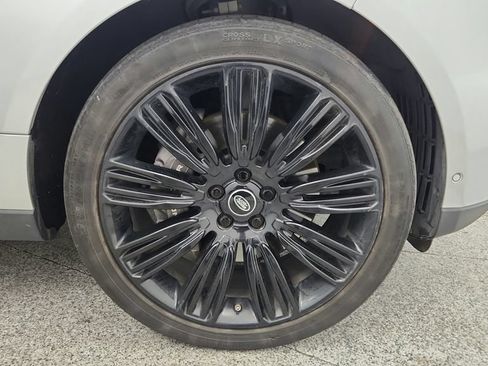 Used 2019 Land Rover Range Rover Supercharged AWD/4WD image 45