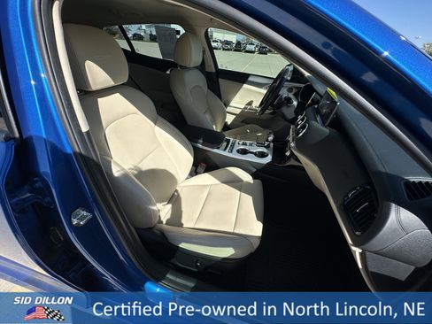 Used 2022 Kia Stinger GT1 image 22