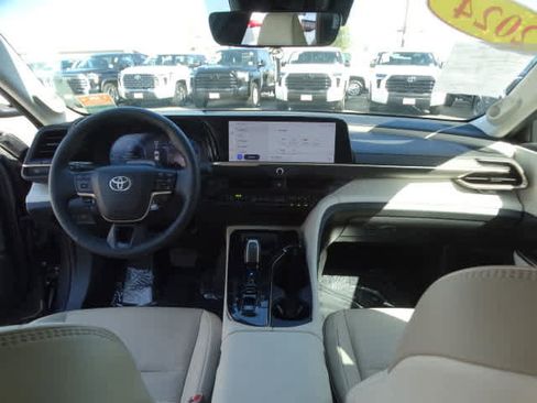 Certified 2024 Toyota Crown Limited w/ Advanced Technology Package image 23