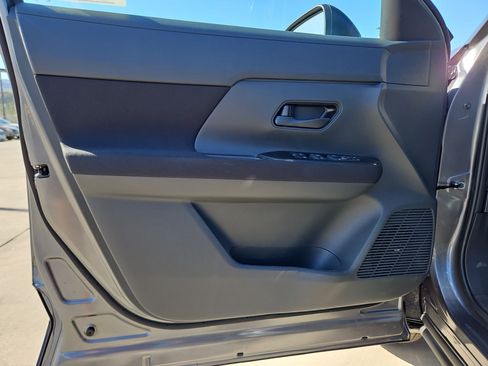 New 2026 Nissan Kicks S FWD image 13