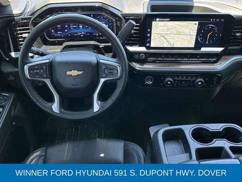 Used 2024 Chevrolet Silverado 1500 LT AWD/4WD image 11