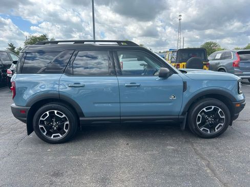Used 2022 Ford Bronco Sport Outer Banks w/ Tech Package AWD/4WD image 9