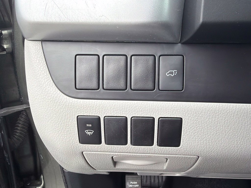 Used 2016 Toyota Highlander Plus AWD/4WD image 22
