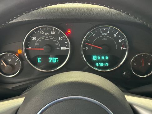 Used 2013 Jeep Wrangler Unlimited Sport AWD/4WD image 21