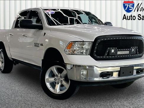 Used 2017 RAM 1500 Big Horn AWD/4WD image 1