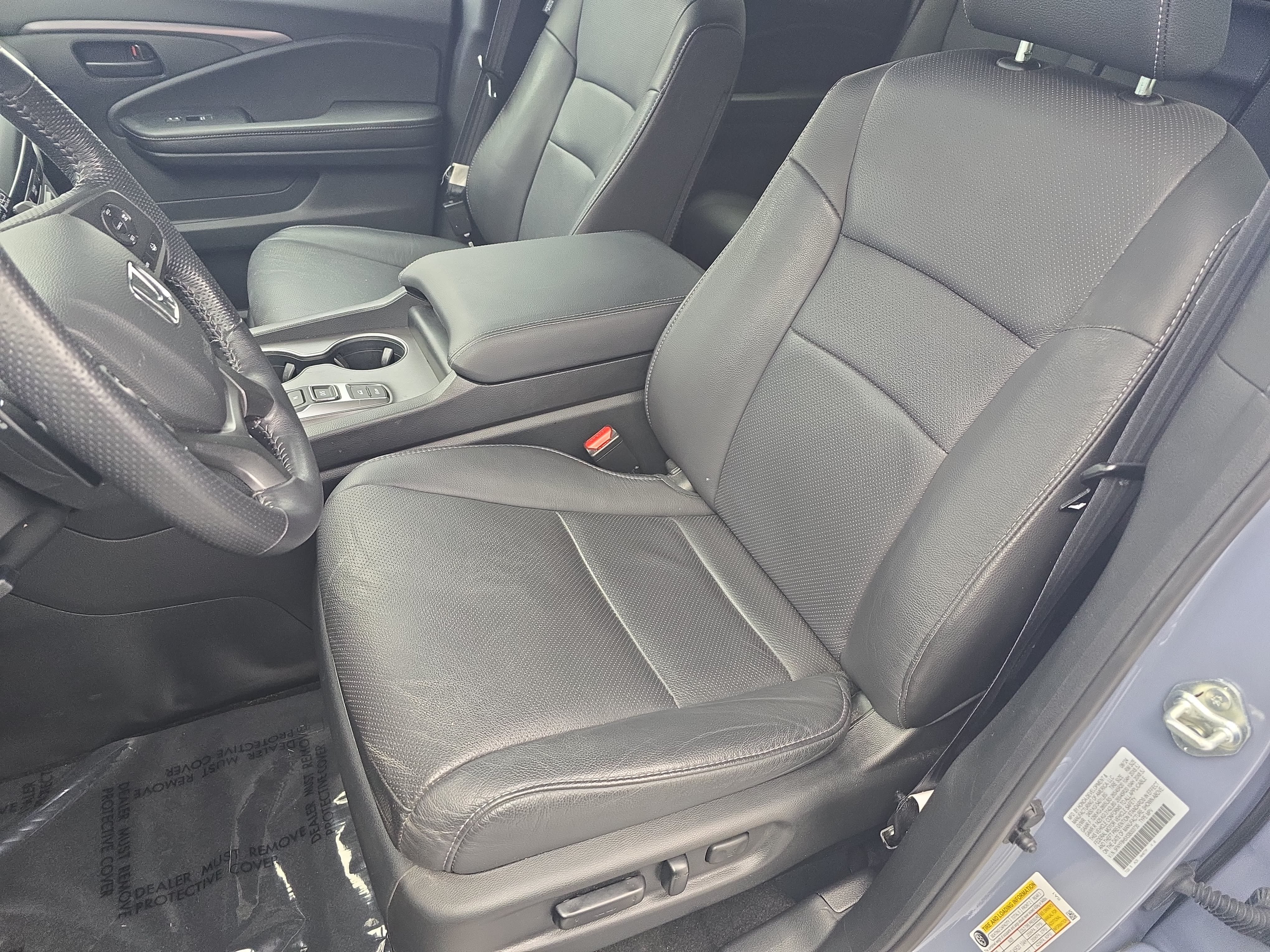 Used 2025 Honda Passport EX-L image 15