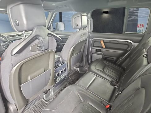 Used 2020 Land Rover Defender 110 X AWD/4WD image 15