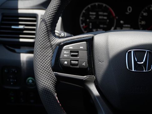 New 2026 Honda Ridgeline Black Edition image 23