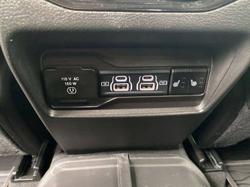 Used 2024 Jeep Grand Cherokee Limited AWD/4WD image 42