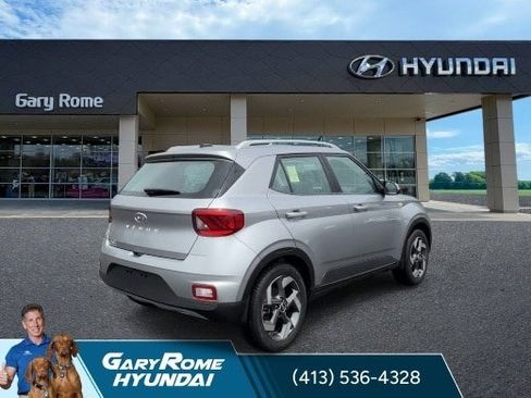 Certified 2023 Hyundai Venue SEL FWD image 8