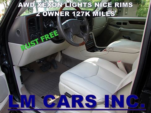 Used 2003 Cadillac Escalade AWD image 3