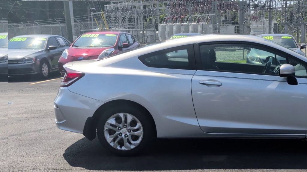 Used 2014 Honda Civic LX image 9