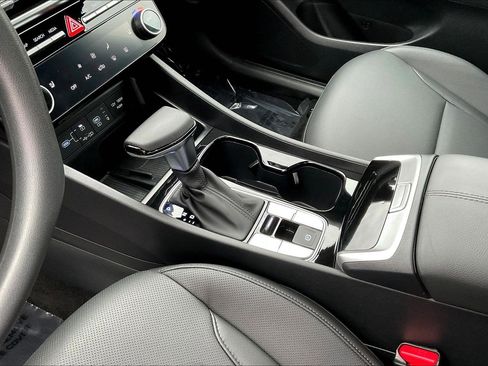 Used 2026 Hyundai Santa Cruz SEL image 19