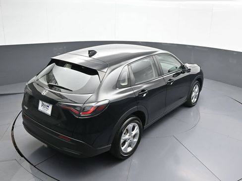 Certified 2023 Honda HR-V LX image 36
