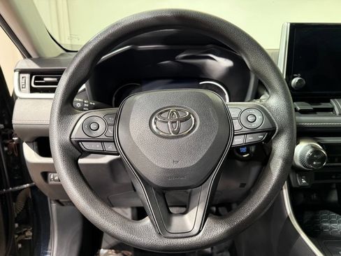 Certified 2025 Toyota RAV4 XLE AWD/4WD image 22