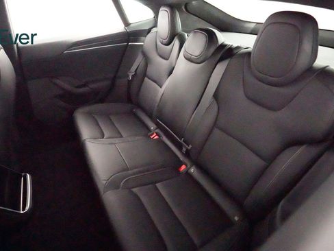 Used 2022 Tesla Model S Plaid AWD/4WD image 24