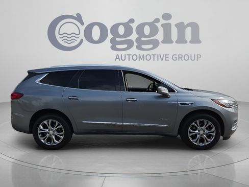 Certified 2021 Buick Enclave Avenir w/ Avenir Technology Package FWD image 6
