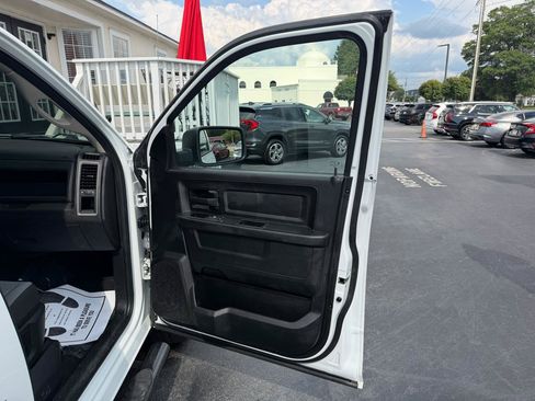 Used 2023 RAM 1500 Tradesman w/ Chrome Plus Package AWD/4WD image 22