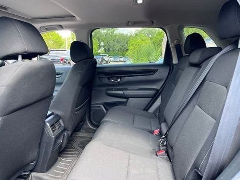 Used 2023 Honda CR-V EX image 11