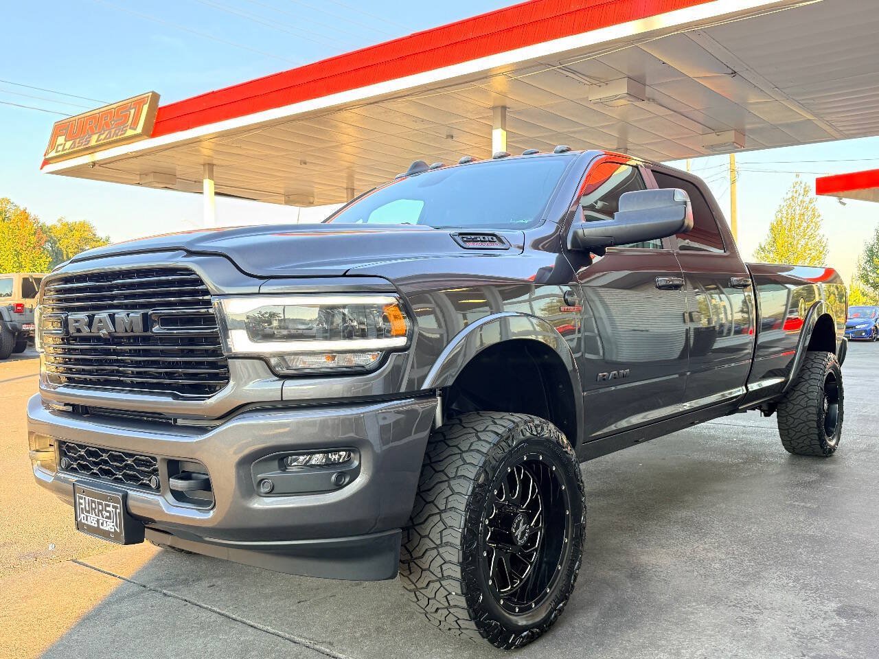 Used 2020 RAM 2500 Laramie w/ Night Edition AWD/4WD image 19