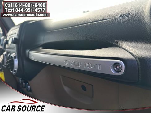 Used 2013 Jeep Wrangler Sahara w/ Dual Top Group AWD/4WD image 21