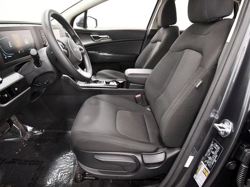 Certified 2025 Kia Sportage LX AWD/4WD image 14
