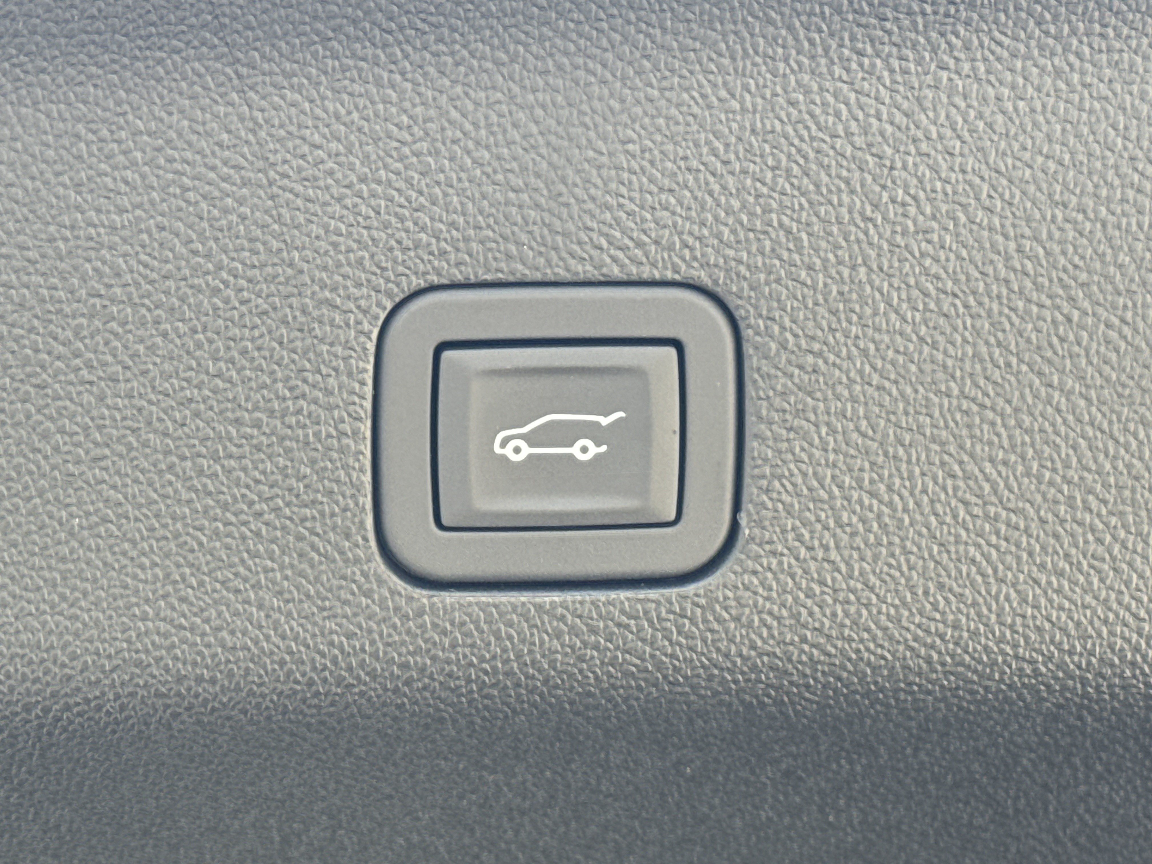 New 2027 Chevrolet Tahoe High Country AWD/4WD image 21