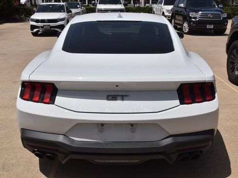 Used 2024 Ford Mustang GT RWD image 7