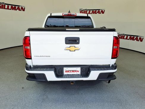 Used 2016 Chevrolet Colorado Z71 w/ LPO, Door Decal Package AWD/4WD image 7