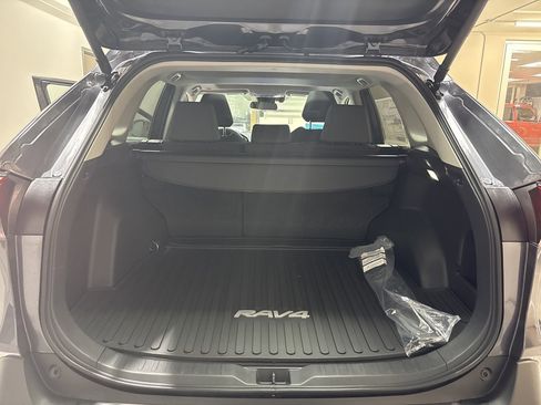 New 2025 Toyota RAV4 XLE image 27