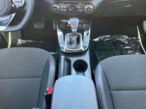 Used 2025 Kia Soul GT-Line FWD image 15