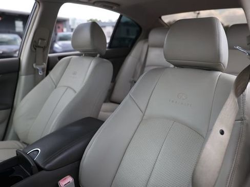 Used 2012 INFINITI G25 Journey RWD image 9