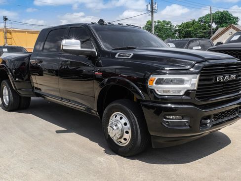Used 2019 RAM 3500 Laramie AWD/4WD image 4